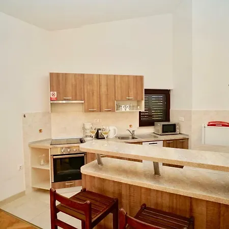 Villa Deluxe Marisia *