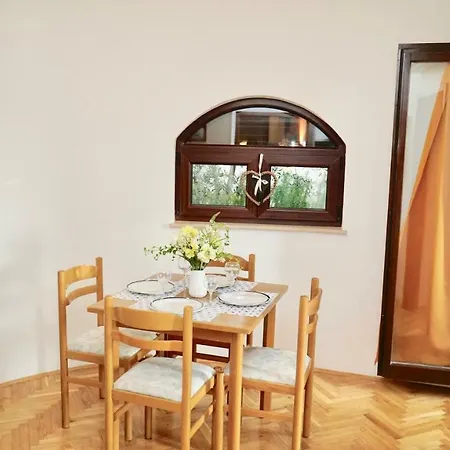 Deluxe Marisia Villa Seget Vranjica